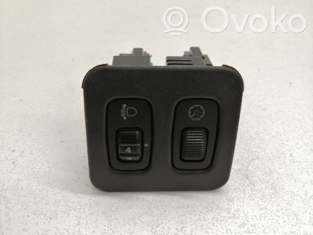 Mitsubishi Pajero Headlight level height control switch 