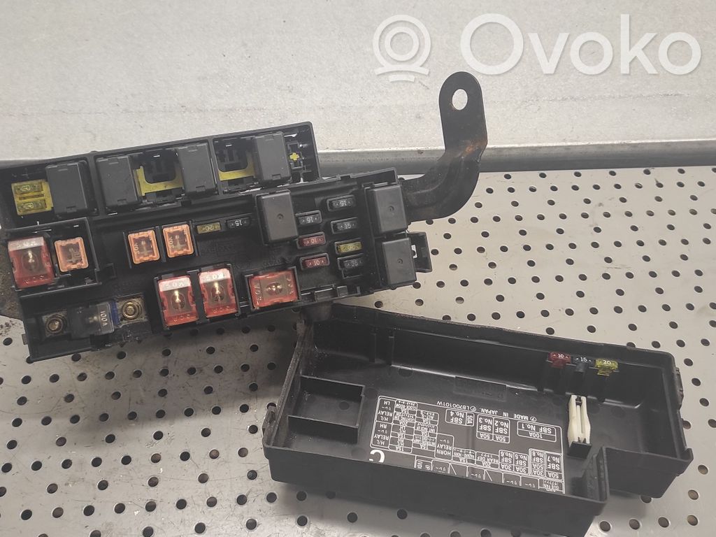 Subaru Legacy Fuse box set 