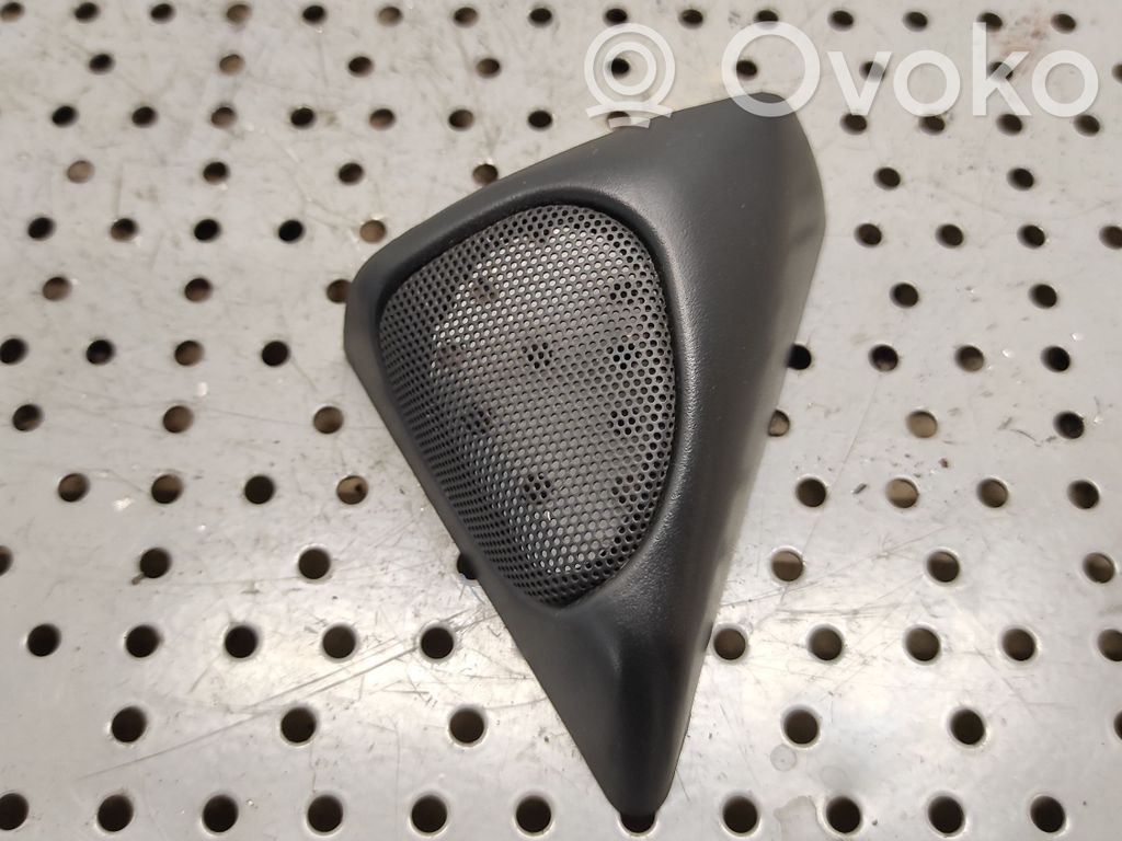 Subaru Legacy Front door speaker 
