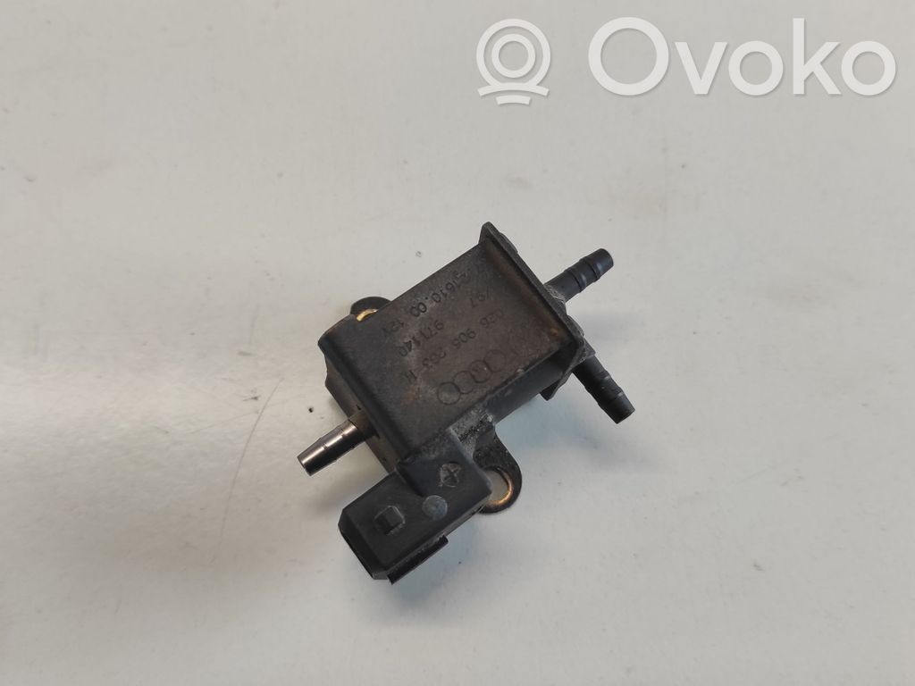 Audi A6 S6 C5 4B Zawór podciśnienia / Elektrozawór turbiny 
