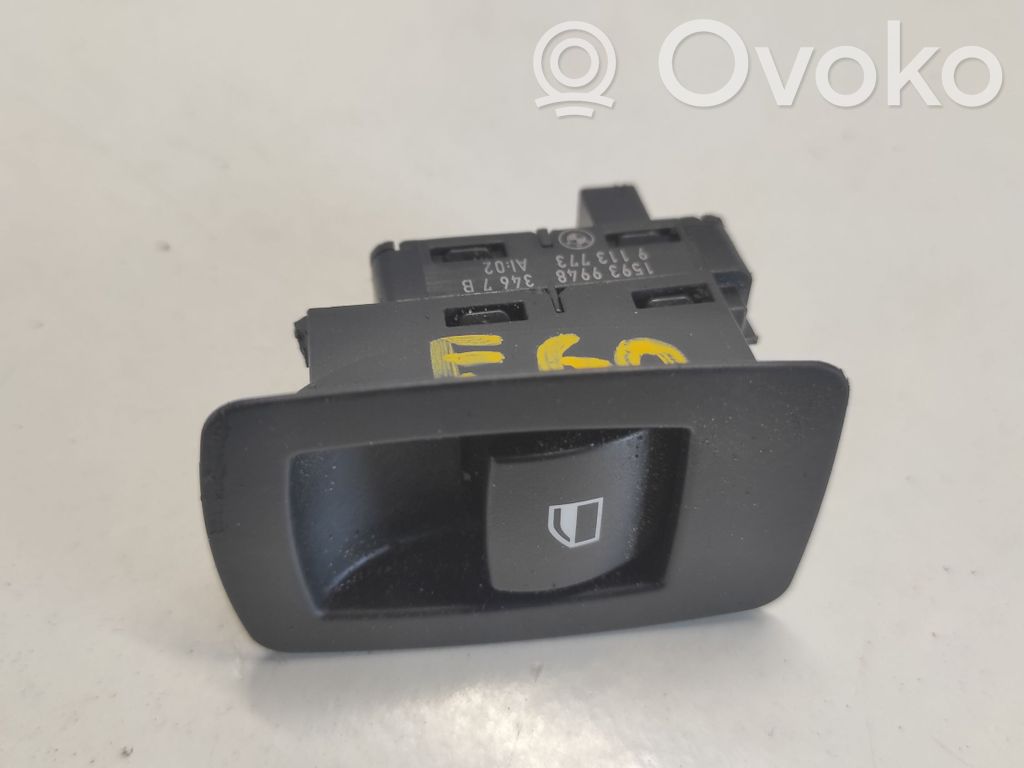 Electric window control switch   15939948,3467B,9113773