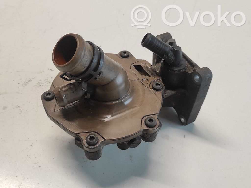 Jaguar X-Type Pompe de circulation d'eau 