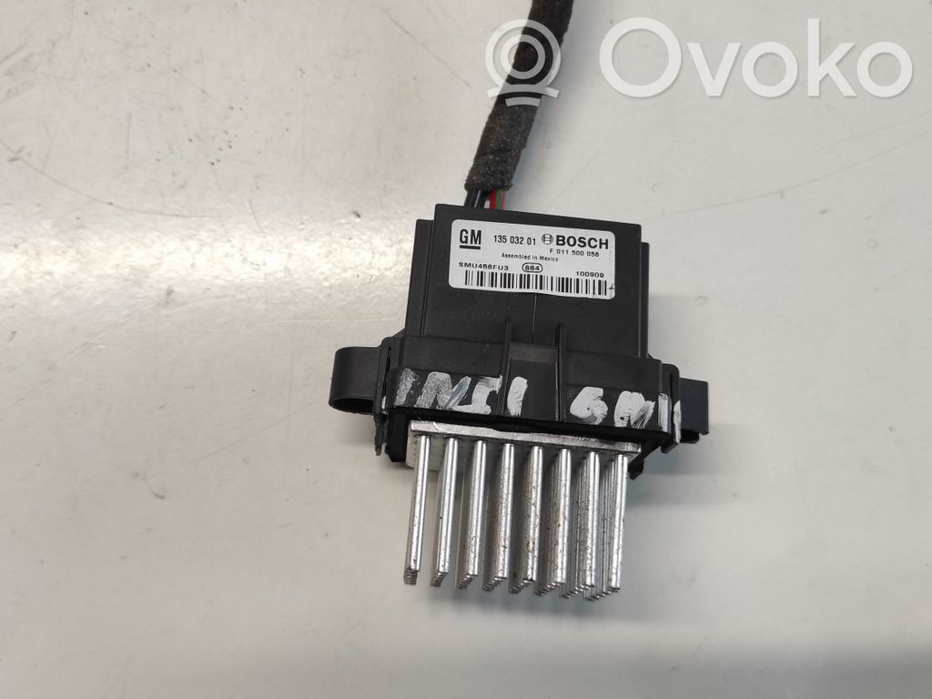 Opel Insignia A Lämpöpuhaltimen moottorin vastus 