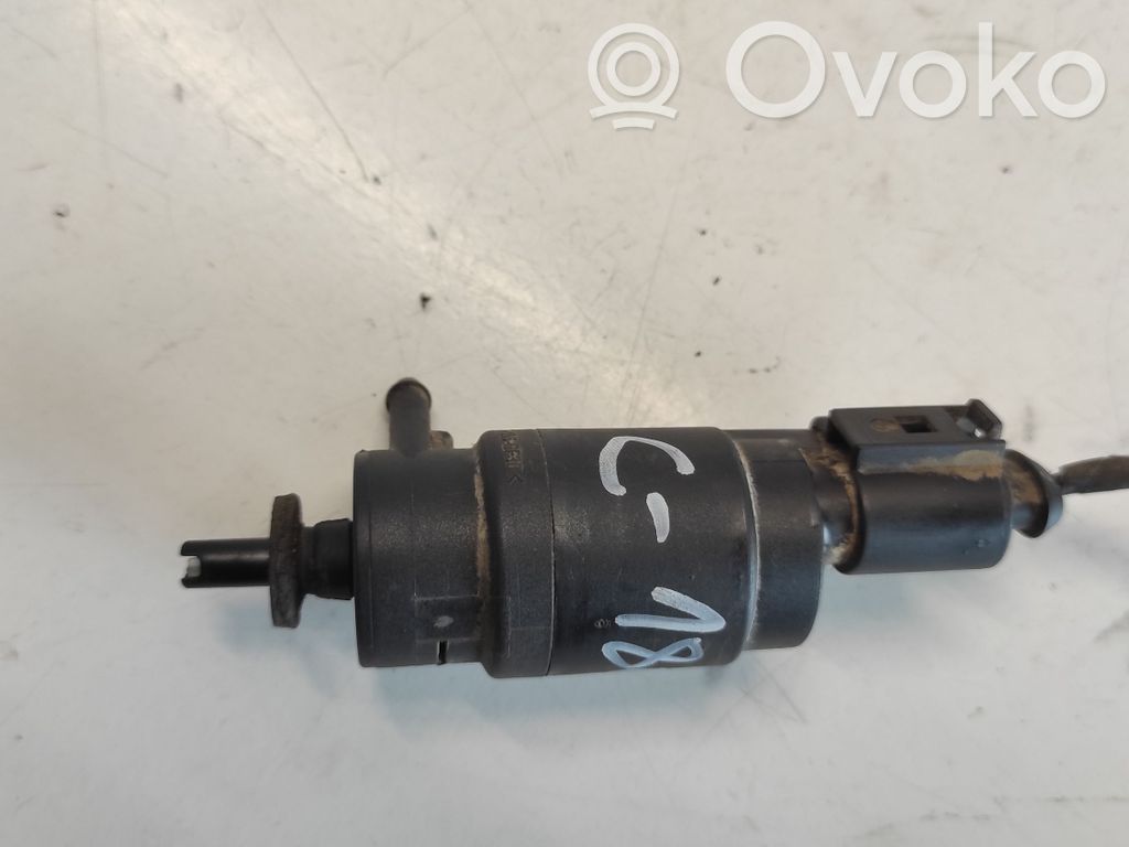 Mercedes-Benz C W203 Windscreen/windshield washer pump 
