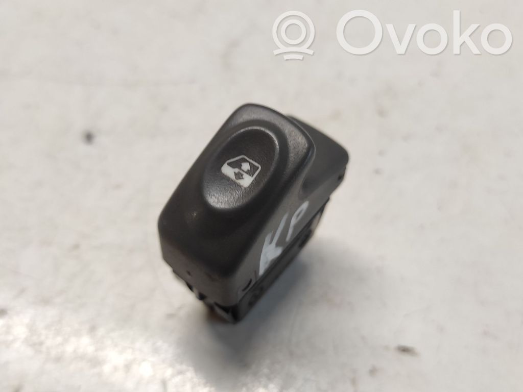 Renault Scenic I Electric window control switch 