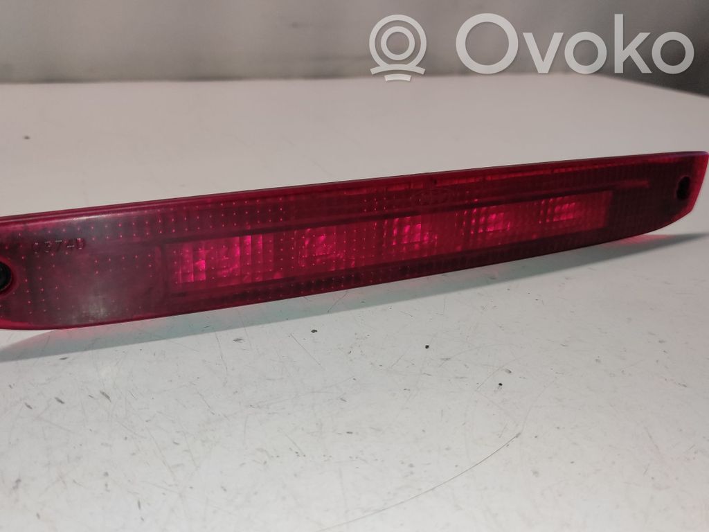Ford Focus Third/center stoplight 