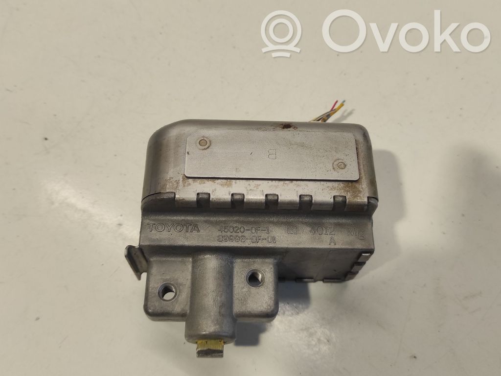 Toyota Corolla Verso AR10 Vairo užraktas 