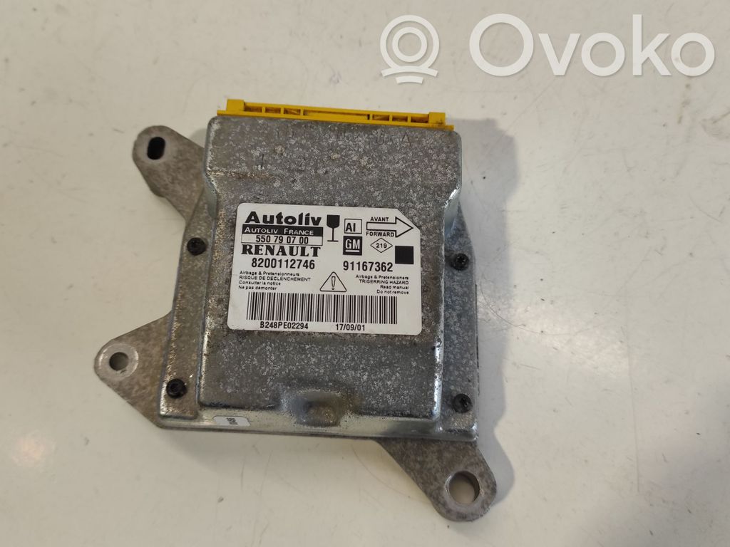 Opel Vivaro Airbag control unit/module 