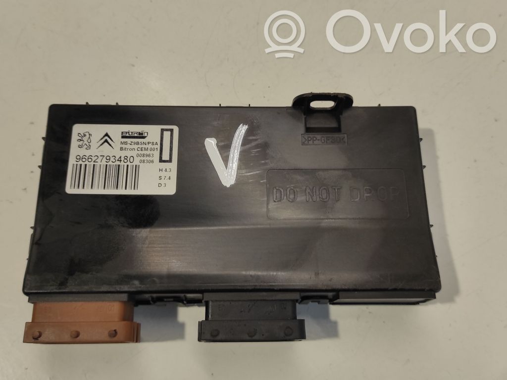 Citroen C6 Seat control module 