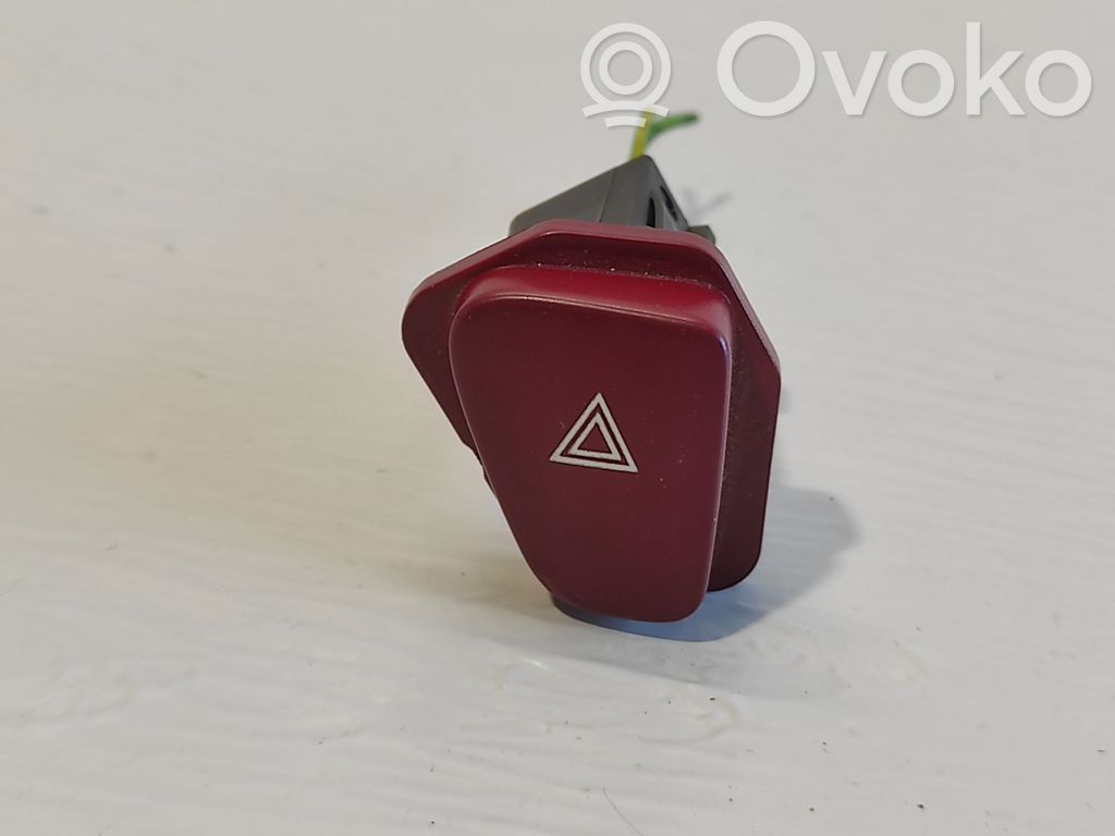 Peugeot 607 Hazard light switch 