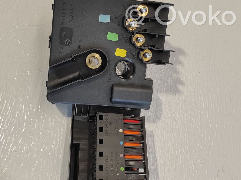 Mercedes-Benz E W211 Fuse module 