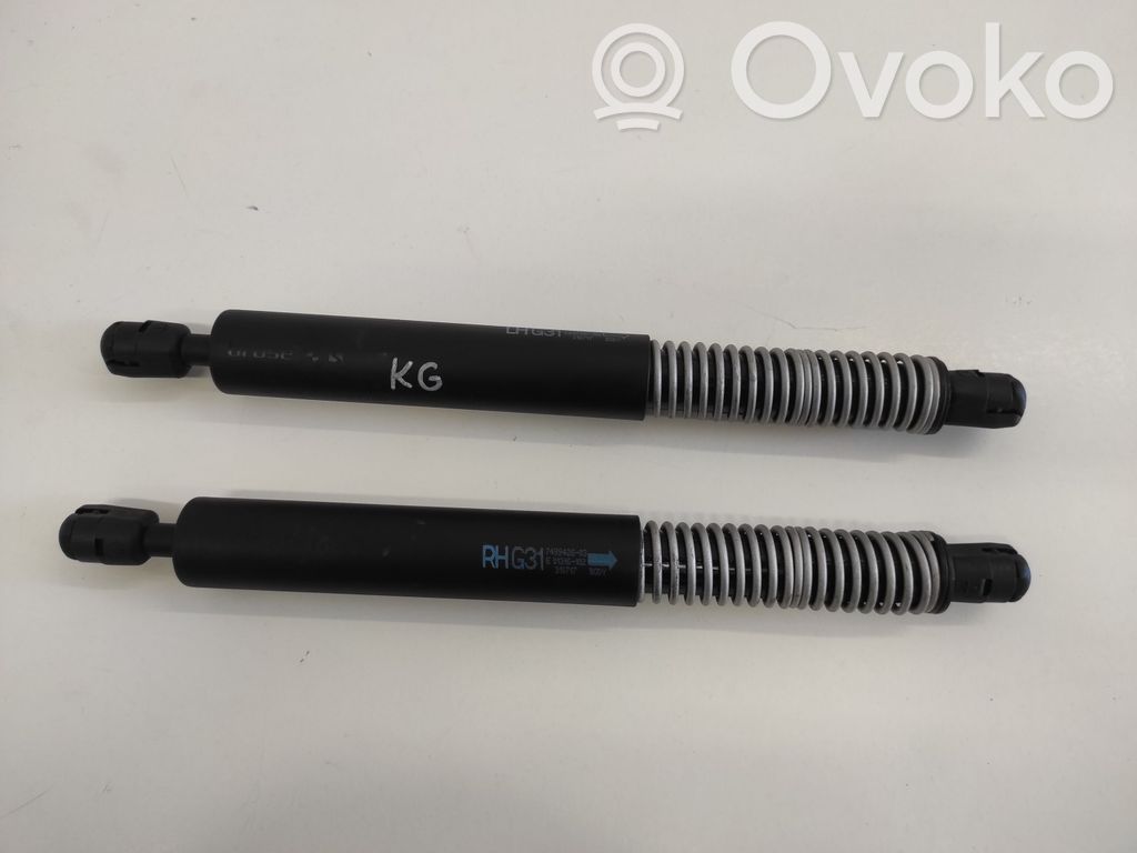 BMW 5 G30 G31 G38 Tailgate strut 