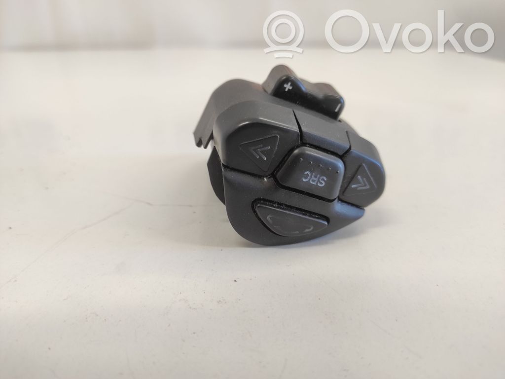 Nissan X-Trail T30 Multifunctional control switch/knob 