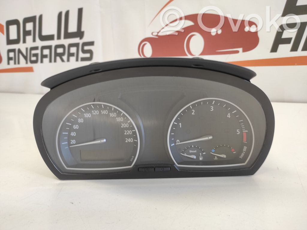 BMW X3 E83 Nopeusmittari (mittaristo) 