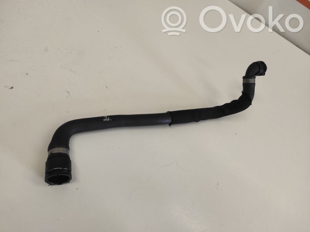 BMW X3 E83 Engine coolant pipe/hose 