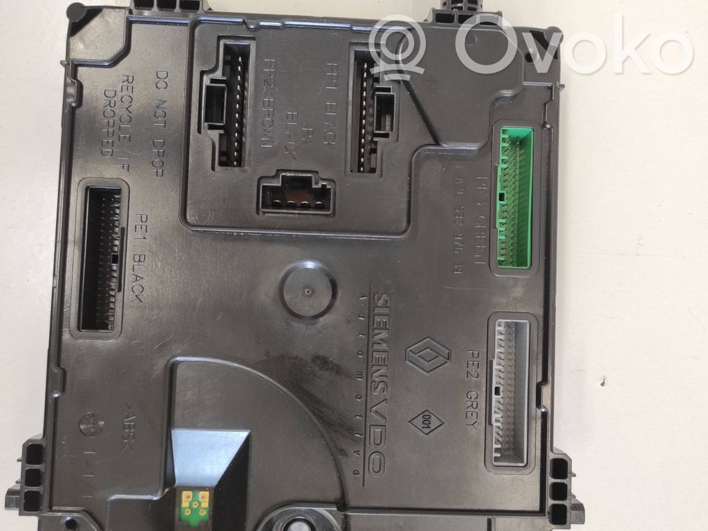 Renault Laguna III Comfort/convenience module 