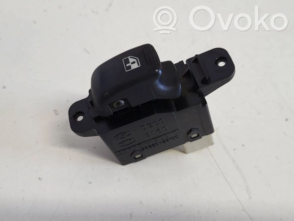 Hyundai Santa Fe Electric window control switch 