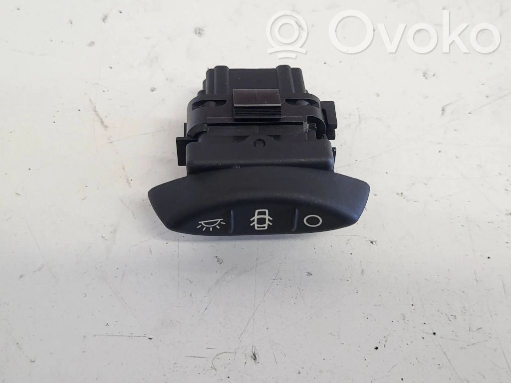 Light switch   889220