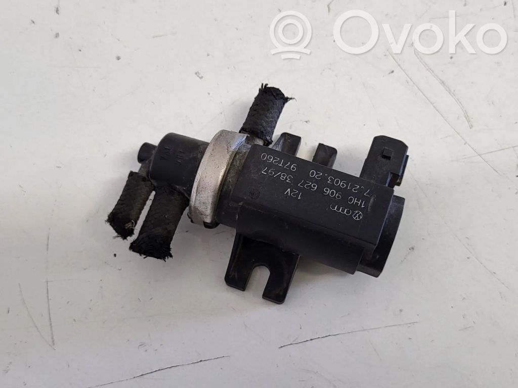 Audi A4 S4 B5 8D Solenoid supapă turbosuflantă 