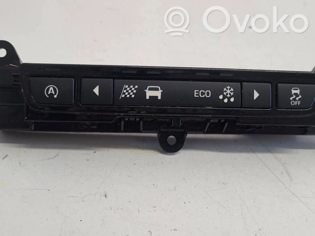 Jaguar XE Set di interruttori 