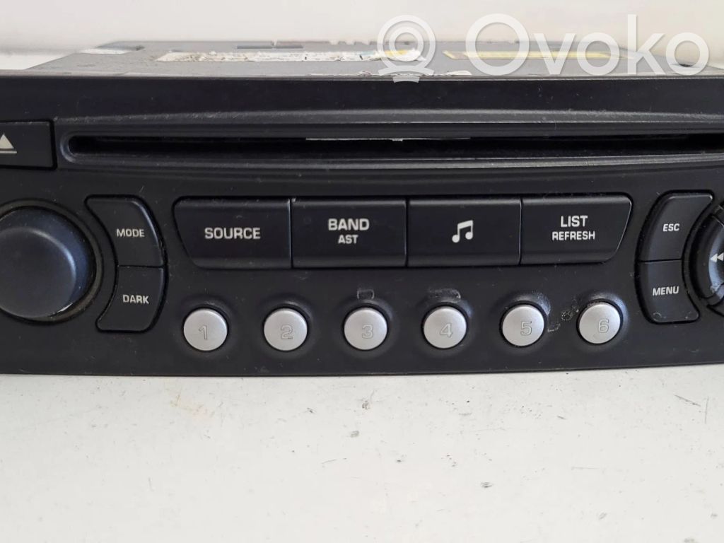 Citroen C4 I Picasso Radio/CD/DVD/GPS head unit 