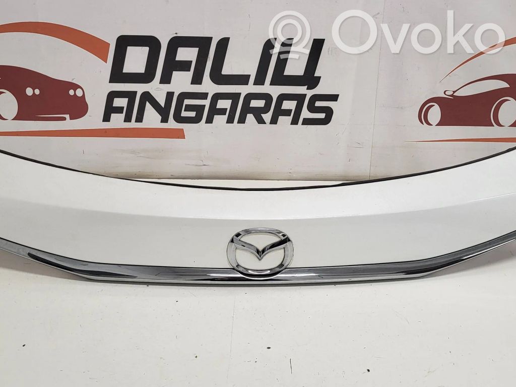 Mazda 6 Tailgate trim 