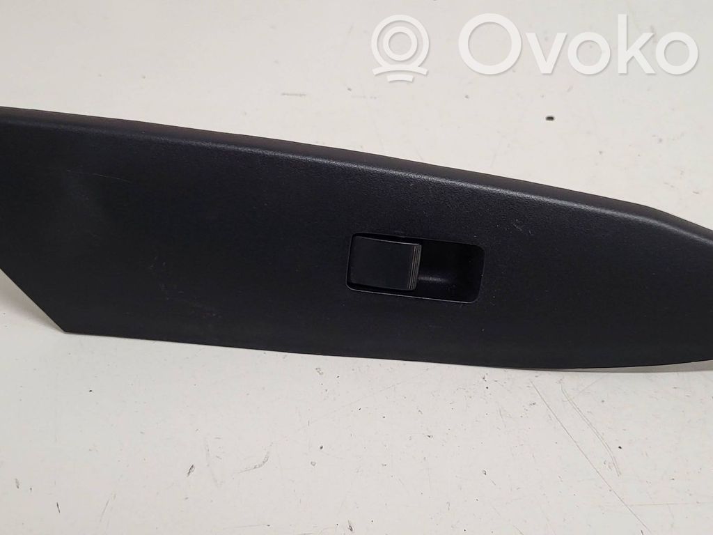 Electric window control switch   BBM4684,1340T2,66370,BBM2