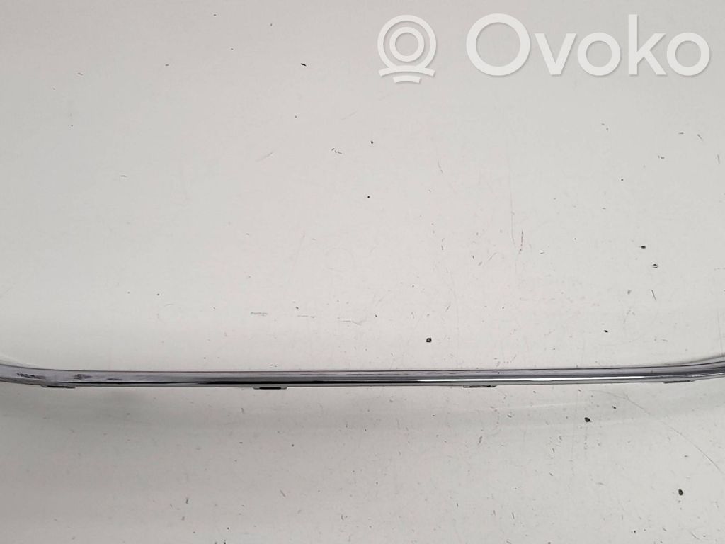 Volvo XC60 Maskownica / Grill / Atrapa górna chłodnicy 