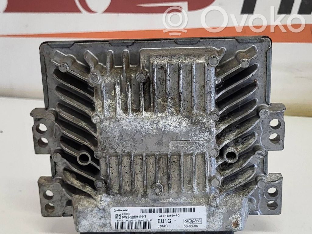 Ford Focus Engine control unit/module 