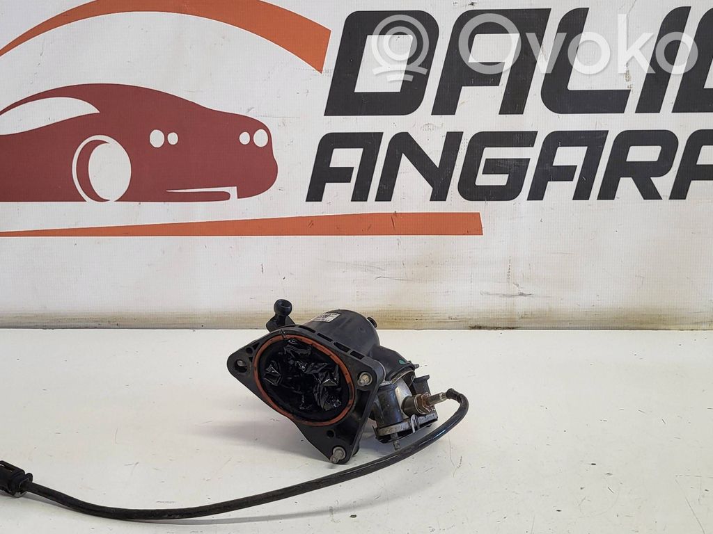 BMW 1 F20 F21 Ilmanoton kanavan osa 