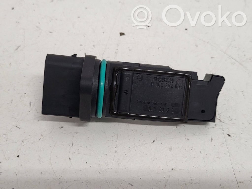 BMW 1 E81 E87 Mass air flow meter 