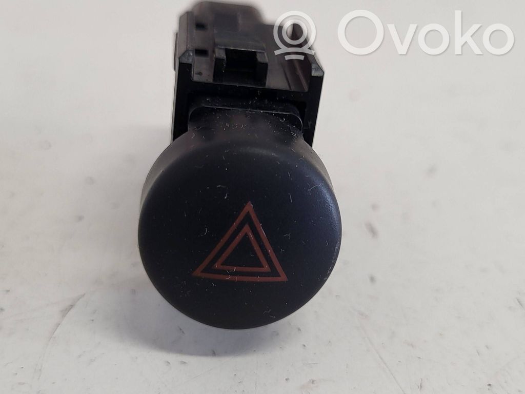 Pontiac Vibe Hazard light switch 