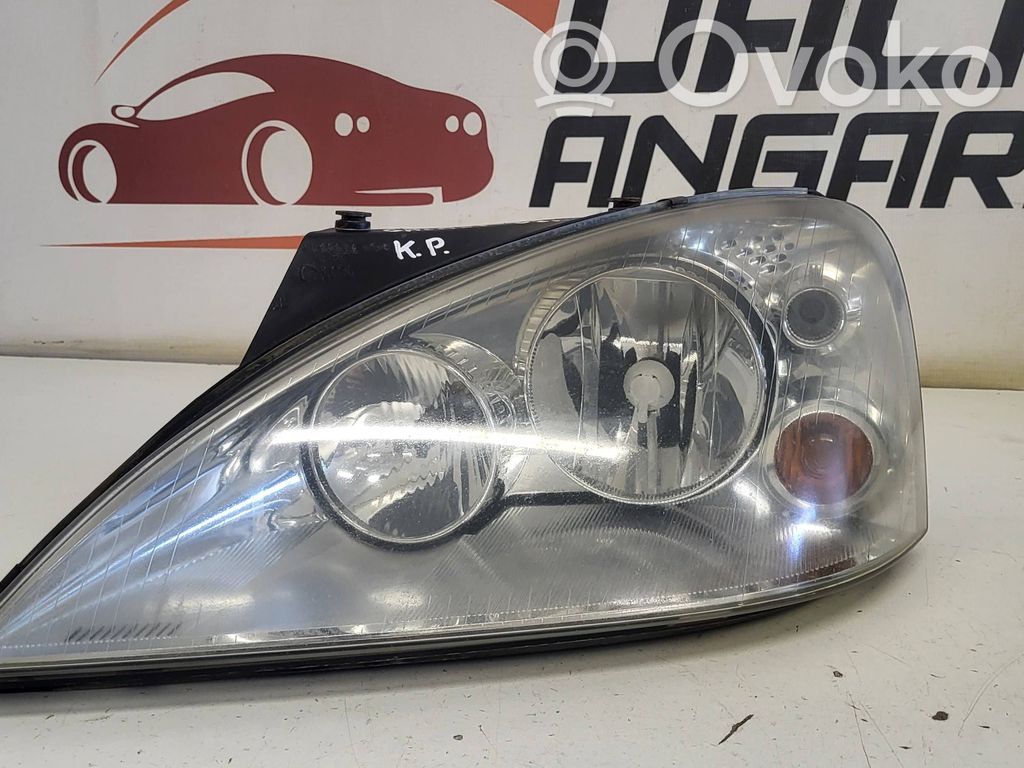 Ford Galaxy Headlight/headlamp 