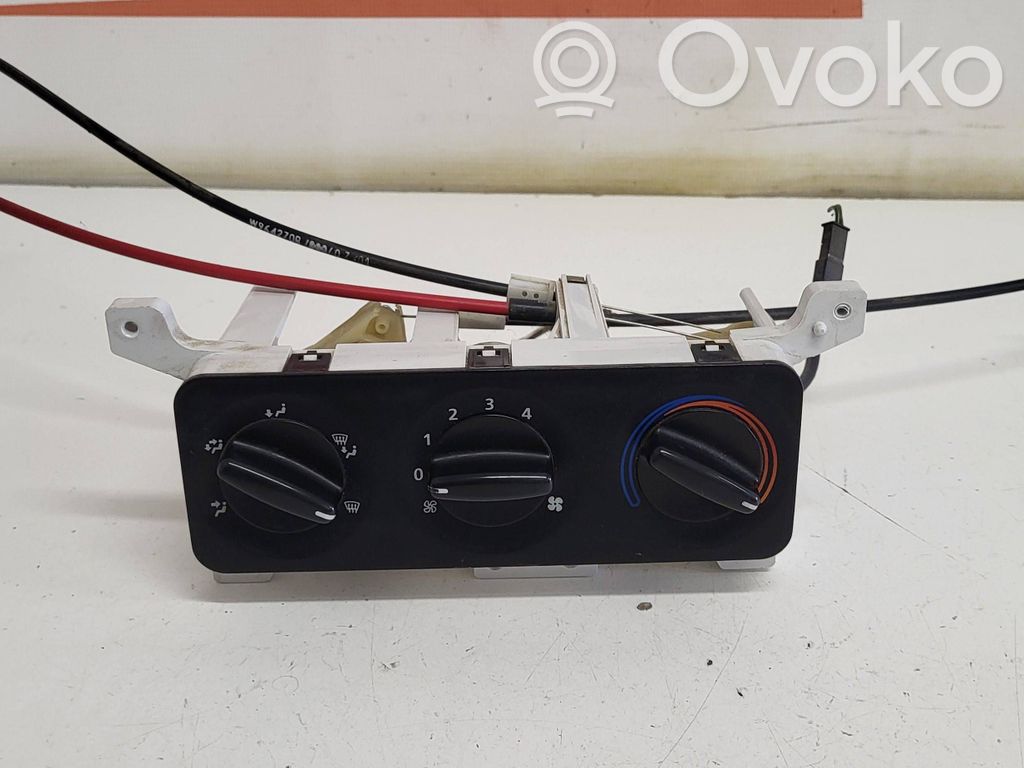 Land Rover Freelander Climate control unit 