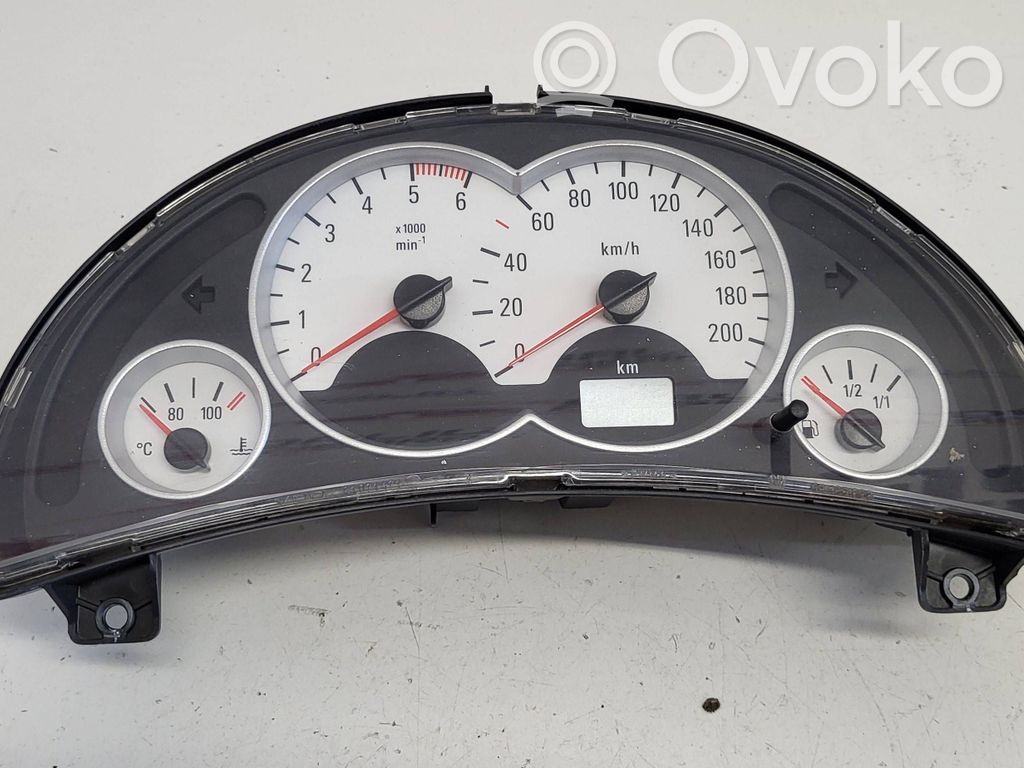 Opel Corsa C Velocímetro (tablero de instrumentos) 