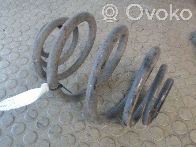 Opel Vectra A Sprężyna tylna 