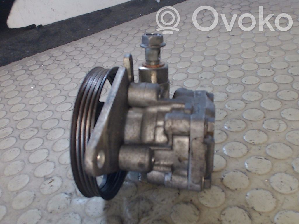 Ohjaustehostimen pumppu   B21H32650B,BC1D32650D