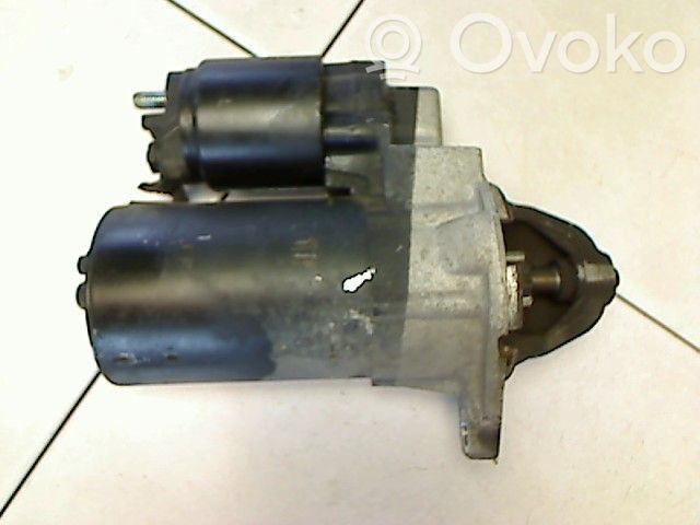 Opel Omega B1 Rozrusznik 
