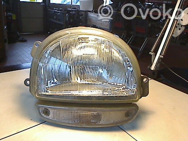 Renault Twingo I Headlight/headlamp 