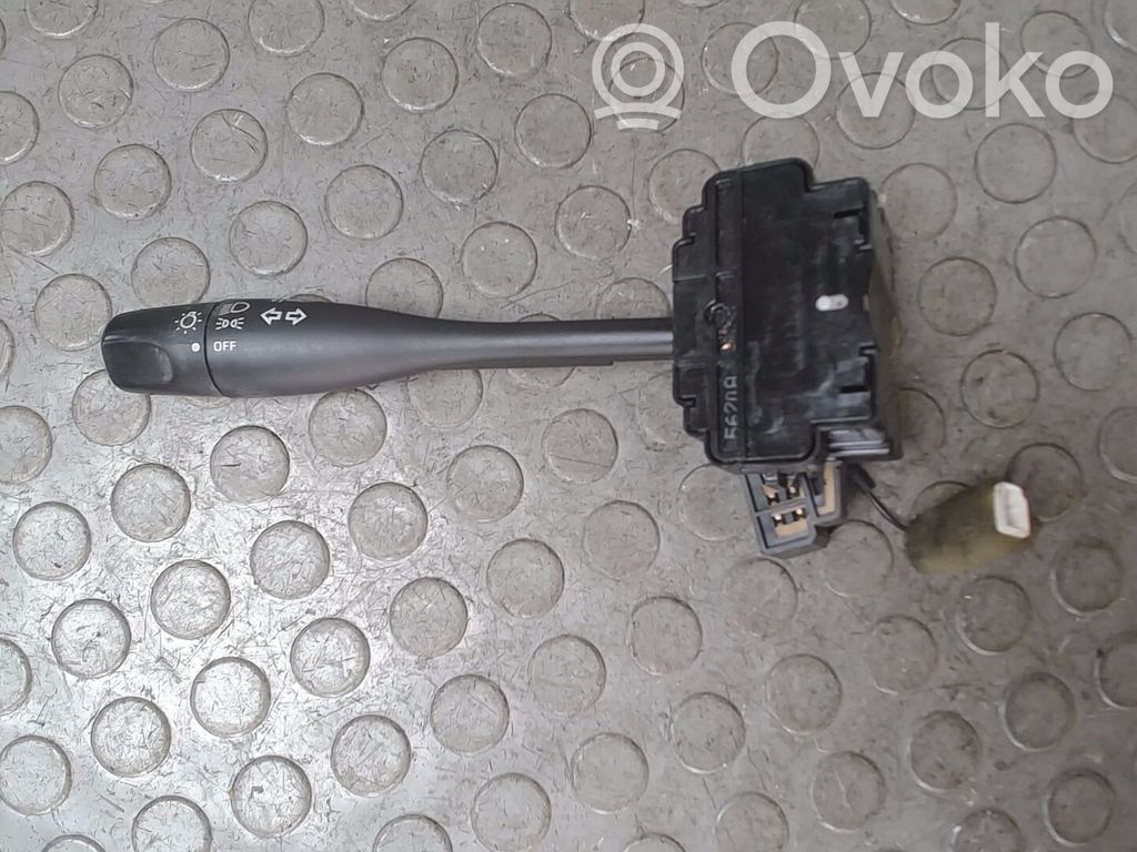 Leva indicatori   554070J00,55400F100