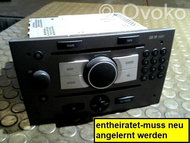 Panel / Radioodtwarzacz CD/DVD/GPS   06780224,13188477,CRD70