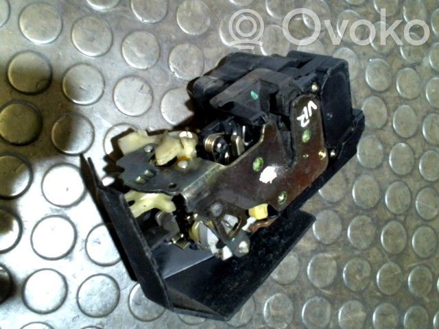 Alfa Romeo 156 Etuoven lukko 