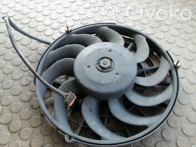 Opel Corsa B Wirnik wentylatora 