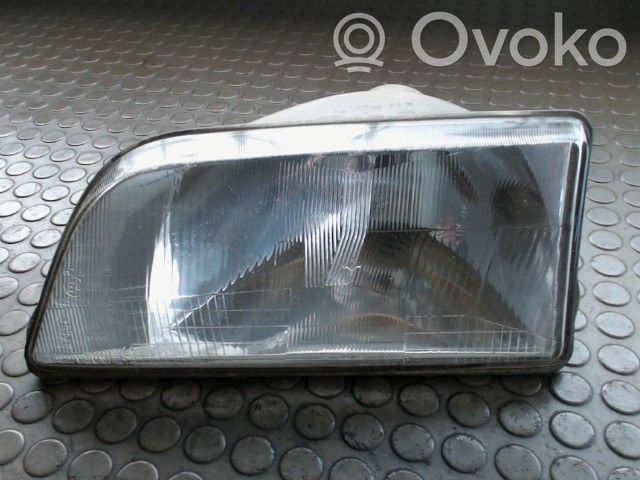 Citroen AX Lampa przednia 