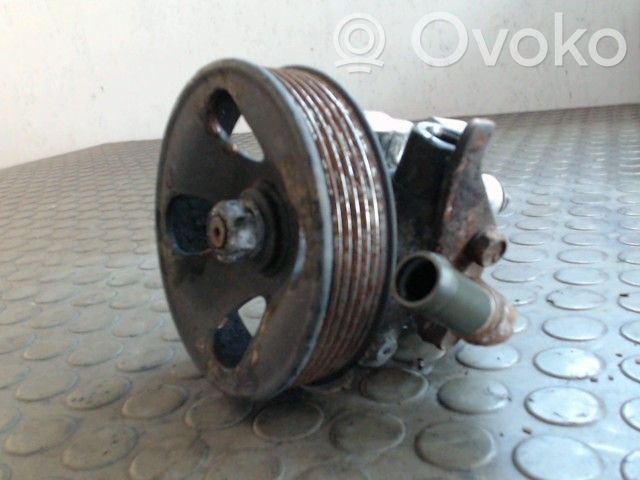 Ohjaustehostimen pumppu   571002D200,0000