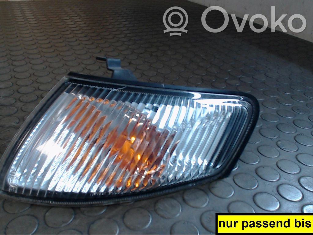 Mazda 626 Front indicator light 
