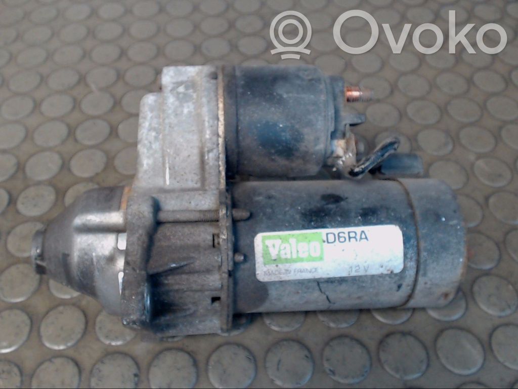 Opel Corsa B Starteris 