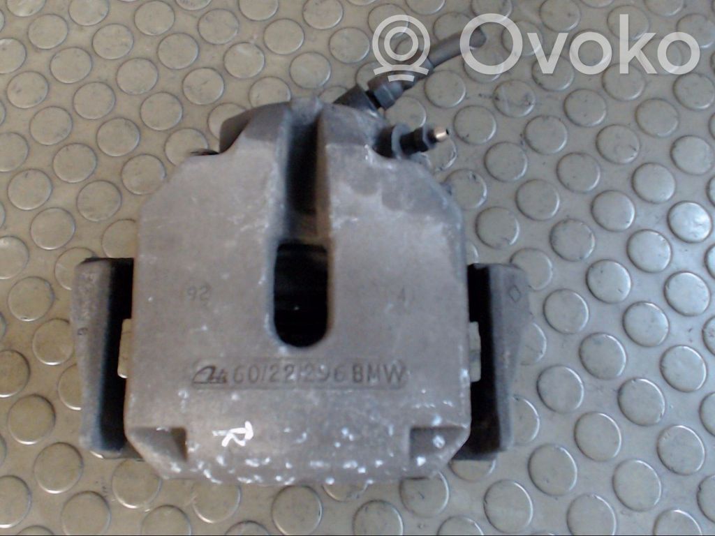 BMW 5 E39 Front brake caliper 