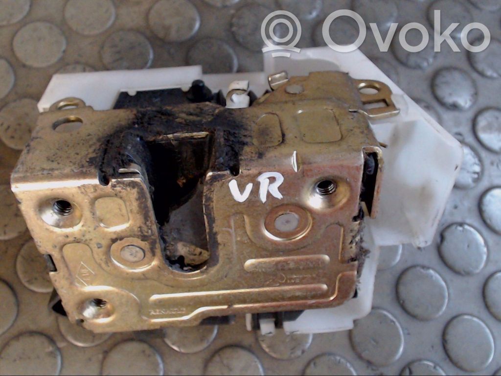 Renault Scenic I Etuoven lukko 
