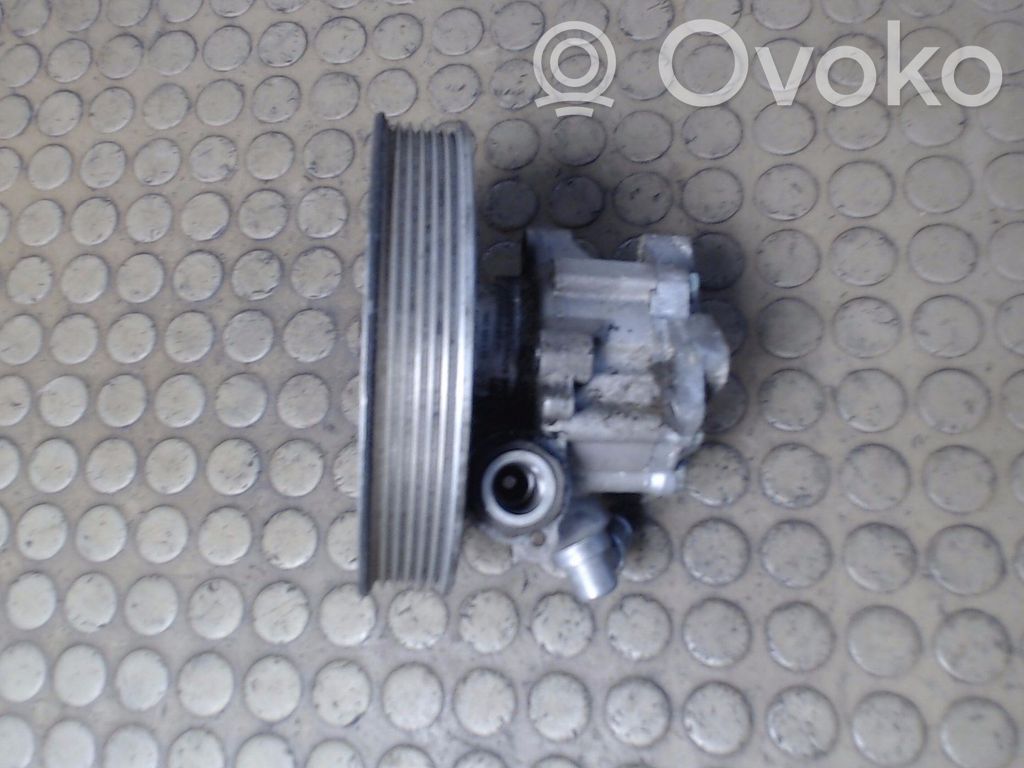 Audi A6 S6 C5 4B Ohjaustehostimen pumppu 